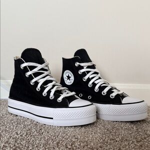 Platform Converse Black and White Sneakers